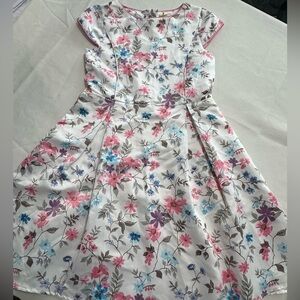 John Lewis Girls Floral Dress Size 11 Spring Occasion Lined Minor Flaw